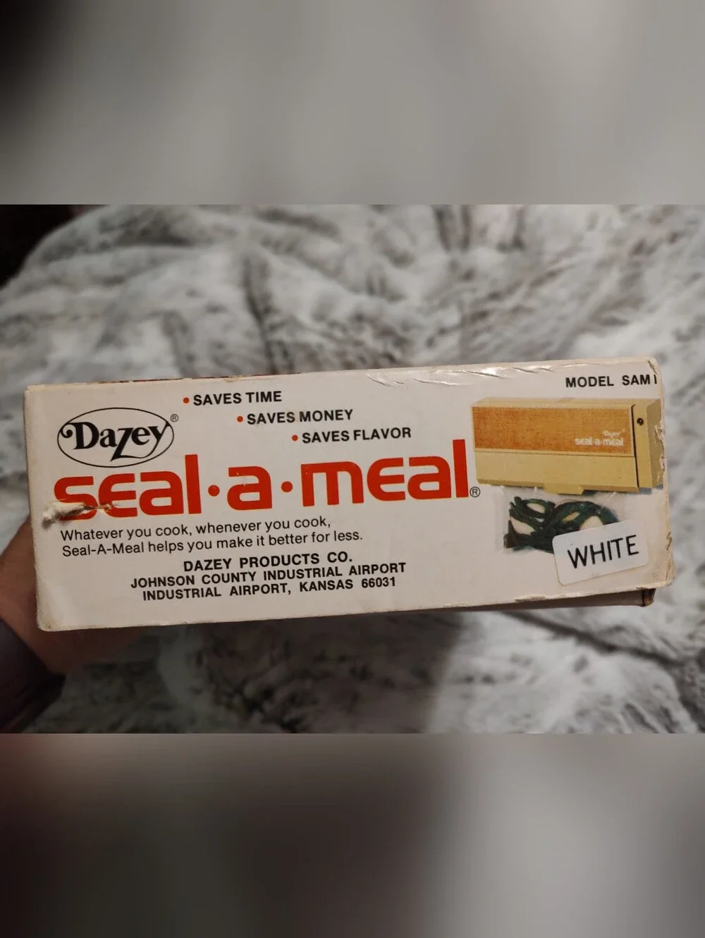 Dazey Vintage Seal-a-Meal Vacuum Sealer with Compatible Bags In Original Box